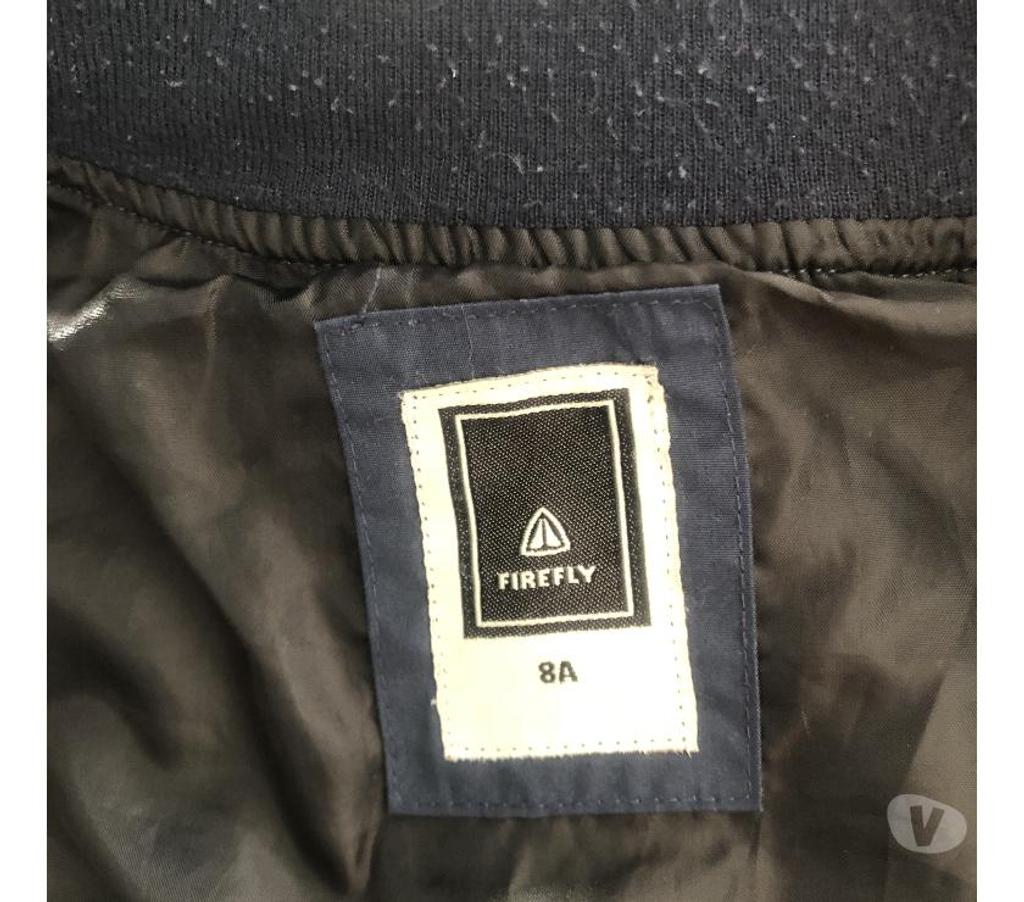 Vêtements occasion Nord Wasquehal - 59290 - Photos Vivastreet Manteau garçon taille 8 ans