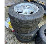 Jantes Mercedes et Pneus 215 60 R16 - 4 pièces