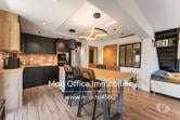 Embrun - Hautes-Alpes — (4593-MBE) Référence : 4593-MBE - Maison de 3 appartements et...