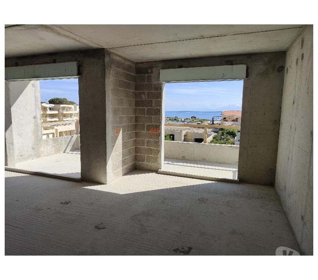 Appartements à vendre Haute-Corse Lumio - 20260 - Photos Vivastreet Vente Appartement 2 pièces 43 m²