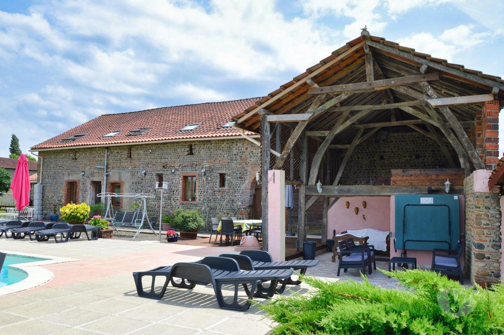 Vente Maison Hautes-Pyrénées Maubourguet - 65700 - Photos Vivastreet Ancienne ferme rénovée avec 2 Gîtes et Piscine
