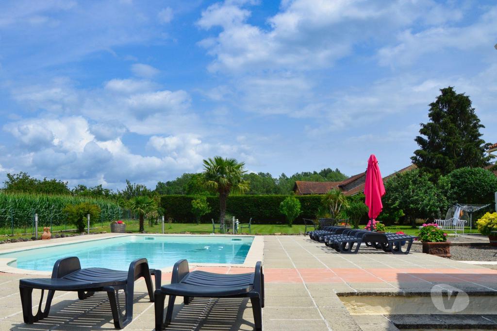 Vente Maison Hautes-Pyrénées Maubourguet - 65700 - Photos Vivastreet Ancienne ferme rénovée avec 2 Gîtes et Piscine