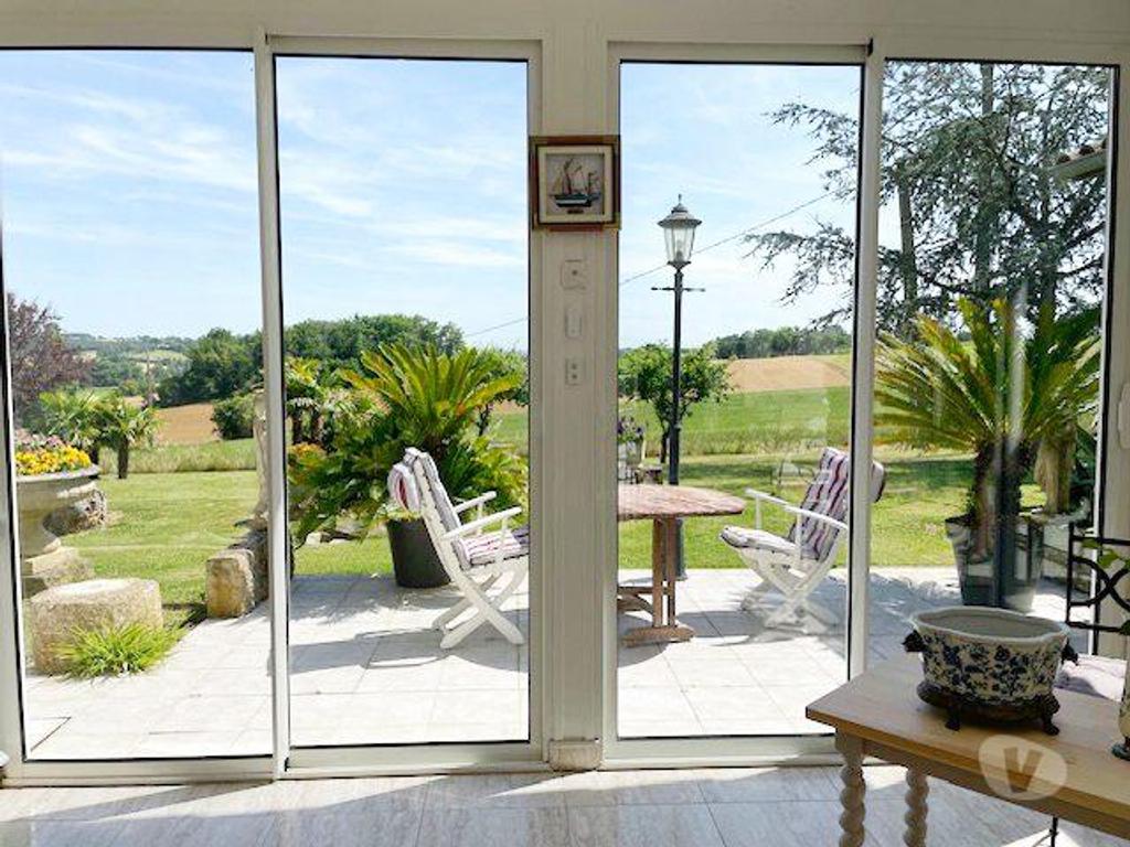 Vente Maison Gers Vic Fezensac - Photos Vivastreet Ensemble de 2 maisons avec dépendances Vue sur les Pyrénées
