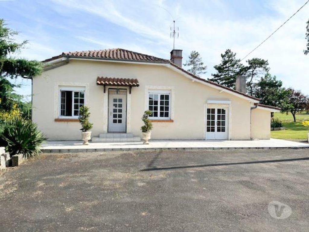 Vente Maison Gers Vic Fezensac - Photos Vivastreet Ensemble de 2 maisons avec dépendances Vue sur les Pyrénées
