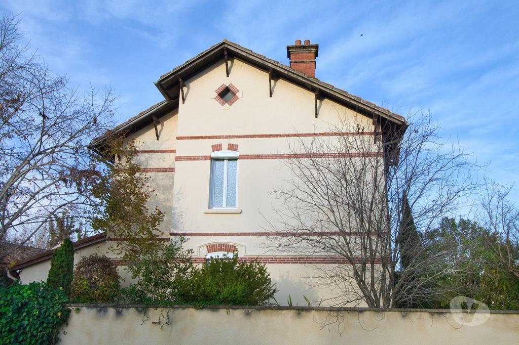 Vente Maison Gers Riscle - 32400 - Photos Vivastreet Propriété avec maison et gîte indépendant