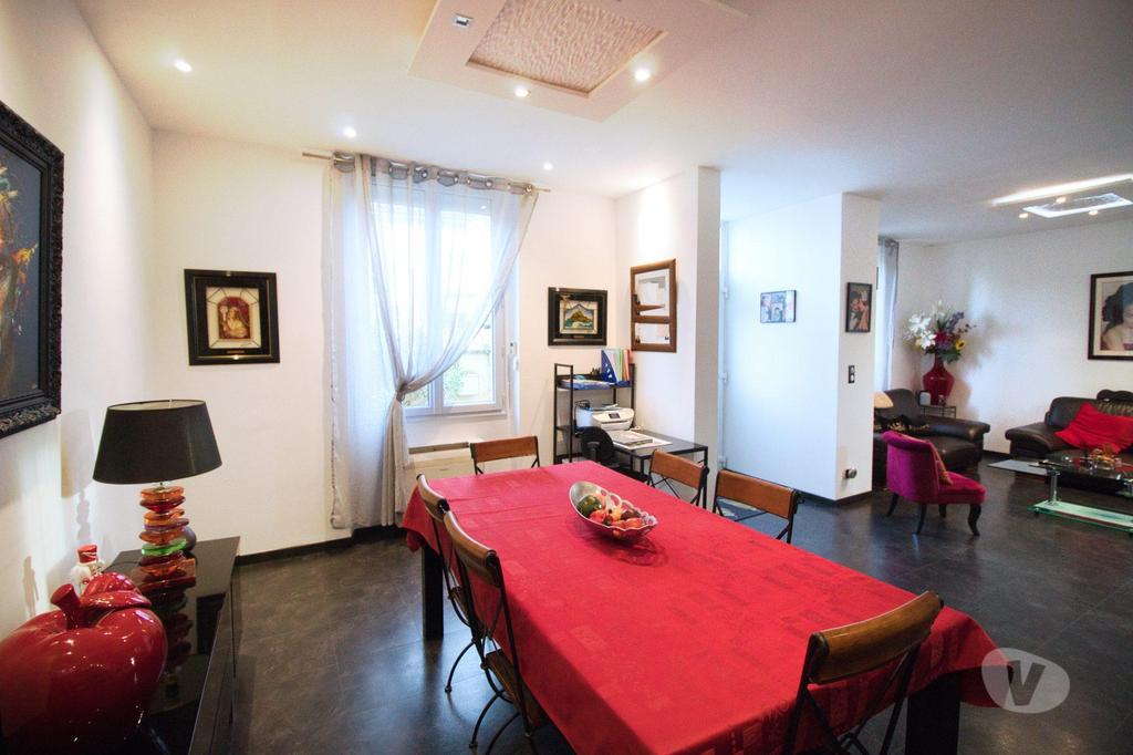 Vente Maison Gers Riscle - 32400 - Photos Vivastreet Propriété avec maison et gîte indépendant