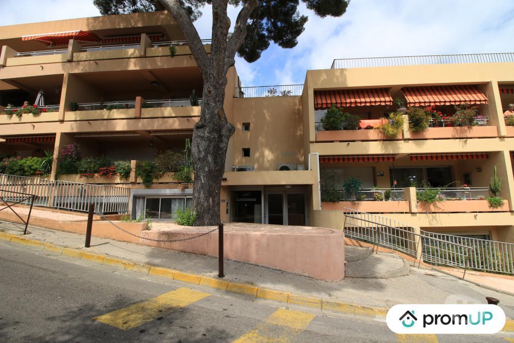 Appartements à vendre Var Bandol - 83150 - Photos Vivastreet (V5968) Appartement de 53m2 situé à Bandol