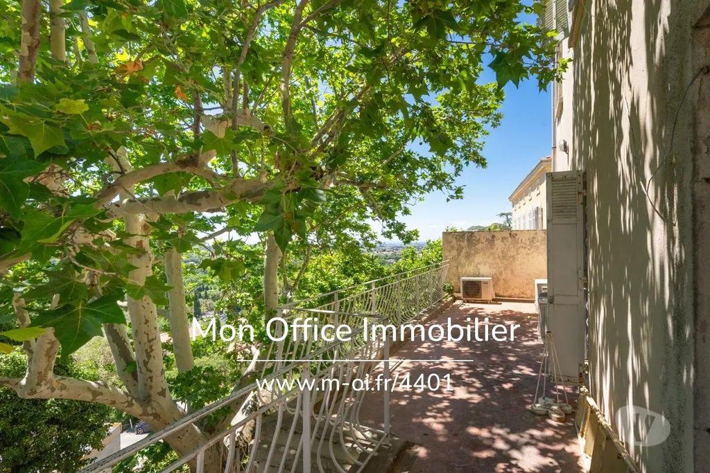 Vente Maison Bouches-du-Rhône Allauch - 13190 - Photos Vivastreet (4401-LLE) Référence : 4401-LLE - maison 12 pièces jardin ...