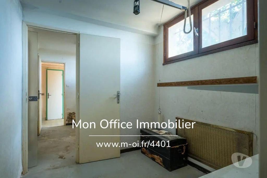 Vente Maison Bouches-du-Rhône Allauch - 13190 - Photos Vivastreet (4401-LLE) Référence : 4401-LLE - maison 12 pièces jardin ...
