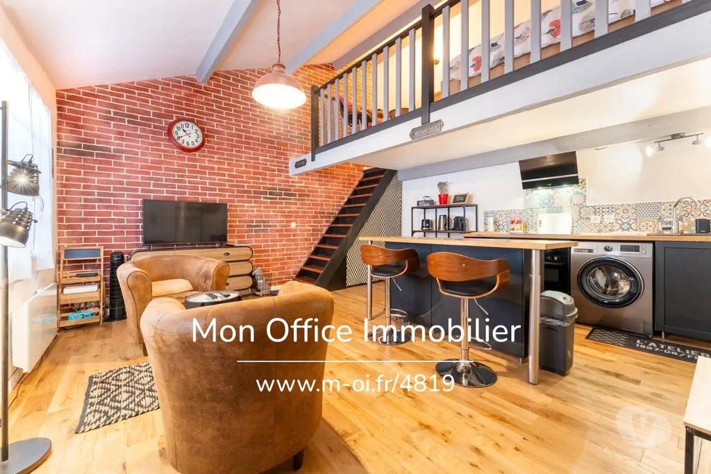 Appartements à vendre Bouches-du-Rhône Aix en Provence - Photos Vivastreet (4819-NAM) Référence : 4819-NAM - Appartement T1 centre...