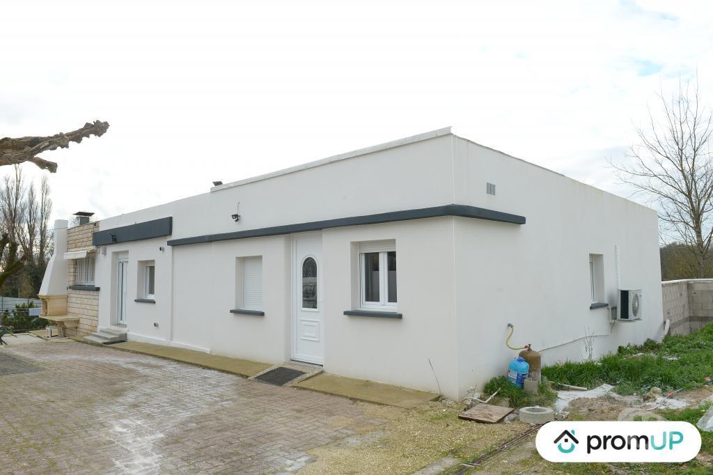 Vente Maison Charente St Avit - 16210 - Photos Vivastreet (V5105) Grande maison familiale de 224 m² avec piscine