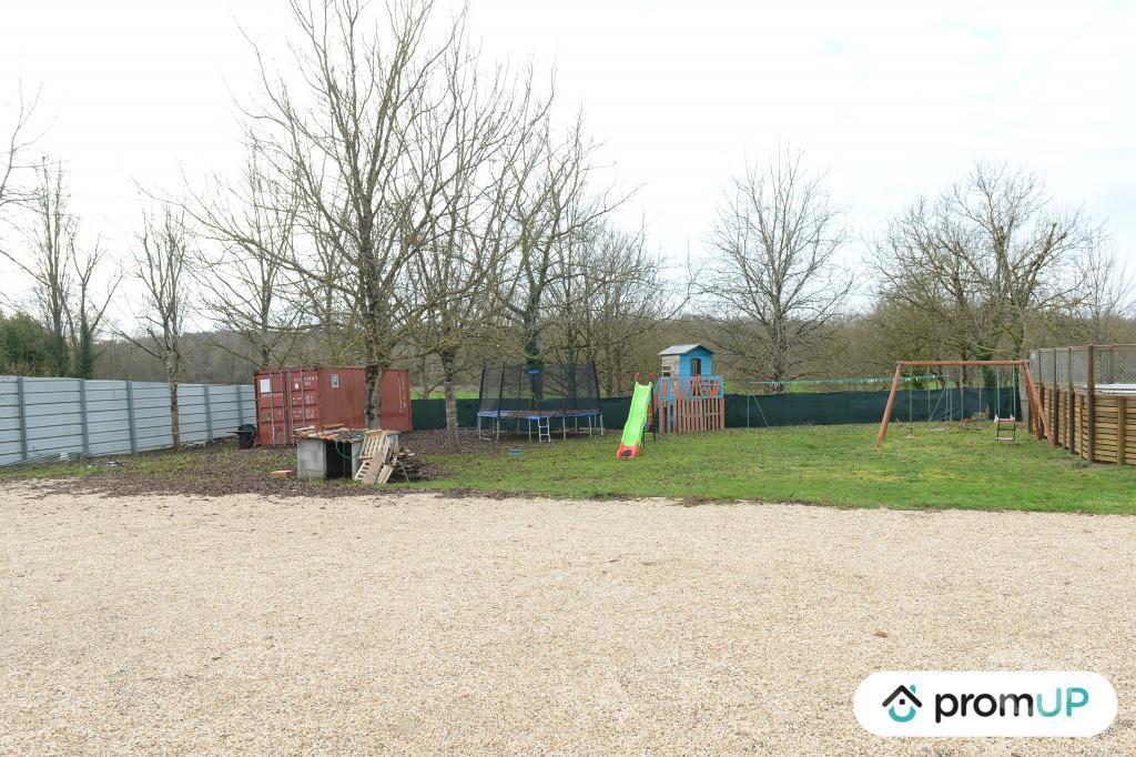 Vente Maison Charente St Avit - 16210 - Photos Vivastreet (V5105) Grande maison familiale de 224 m² avec piscine