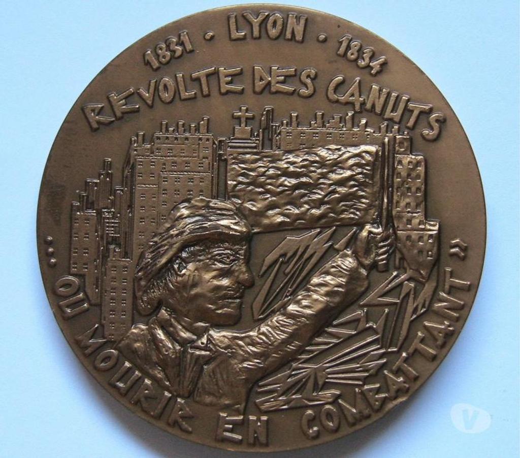 Collection Rhône Lyon - Photos Vivastreet Médaille tissage de soie Révolte d Canuts 1831 LYON 1834