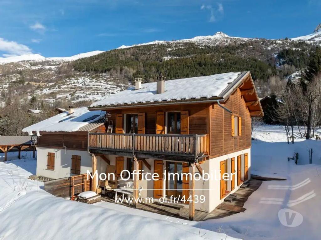 Appartements à vendre Hautes-Alpes Le Monetier les Bains - 05220 - Photos Vivastreet (4439-BAU.) Référence : 4439-BAU. - Appartement 4 pièces -...
