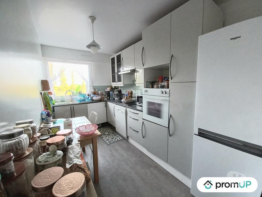 Appartements à vendre Seine-Saint-Denis Sevran - 93270 - Photos Vivastreet (V6856) Appartement T4 à Sevran