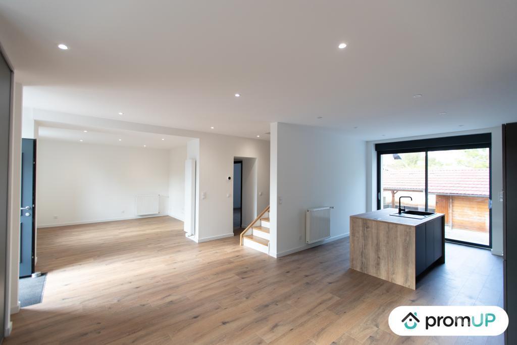 Vente Maison Jura Dole - Photos Vivastreet (V6898) Maison individuelle de 185 m2 à DOLE