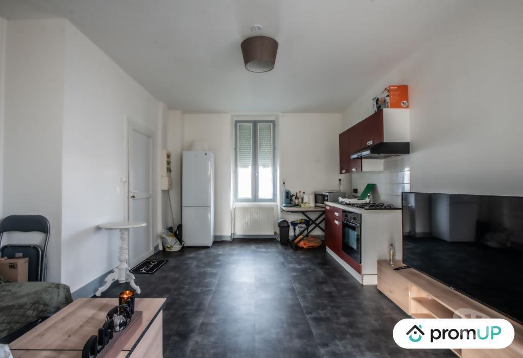 Vente Immeuble Allier Montlucon - 03100 - Photos Vivastreet (V5040) Montluçon : Immeuble de 148m²