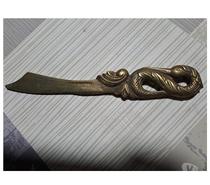 ancien couteau bronze