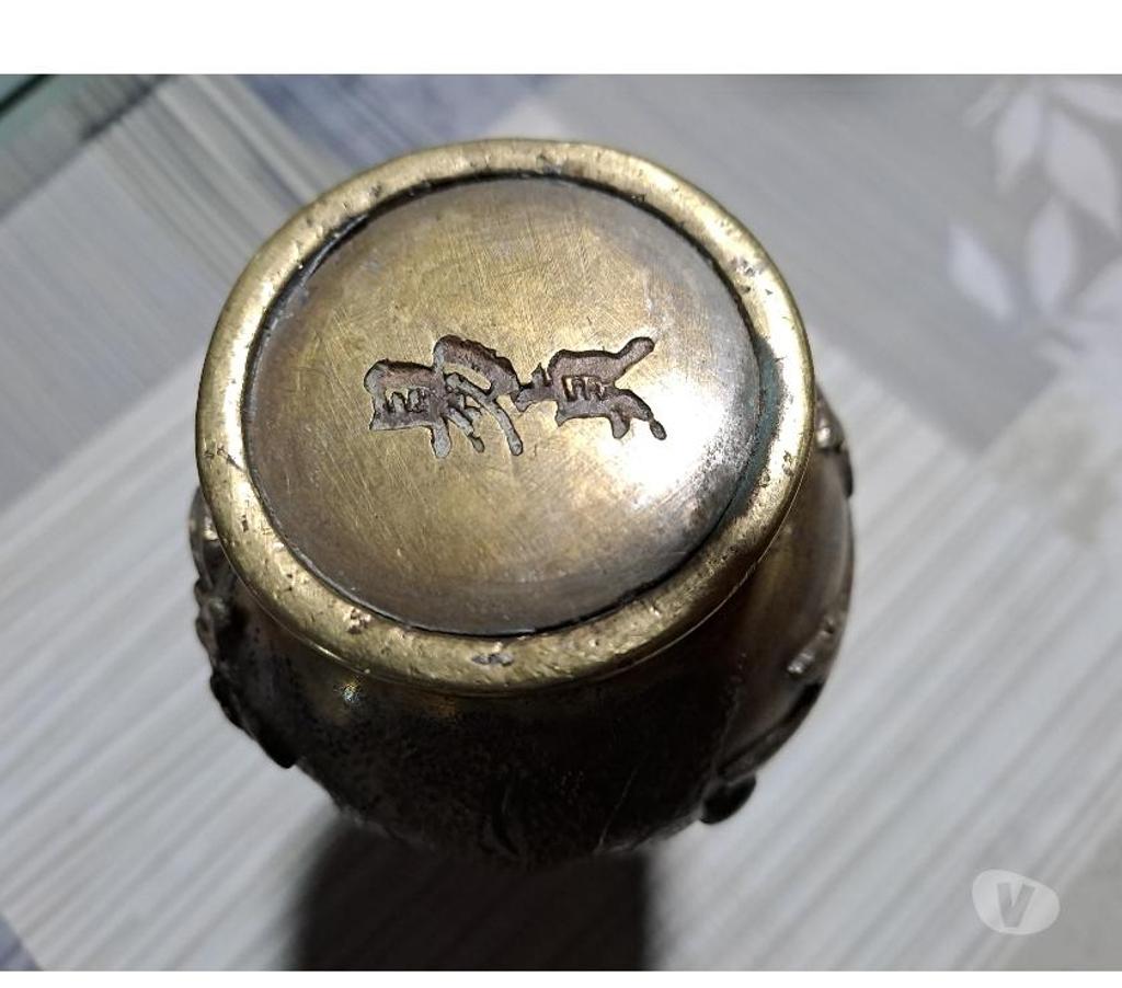 Collection Seine-et-Marne Montceaux les Provins - 77151 - Photos Vivastreet vase bronze chinois