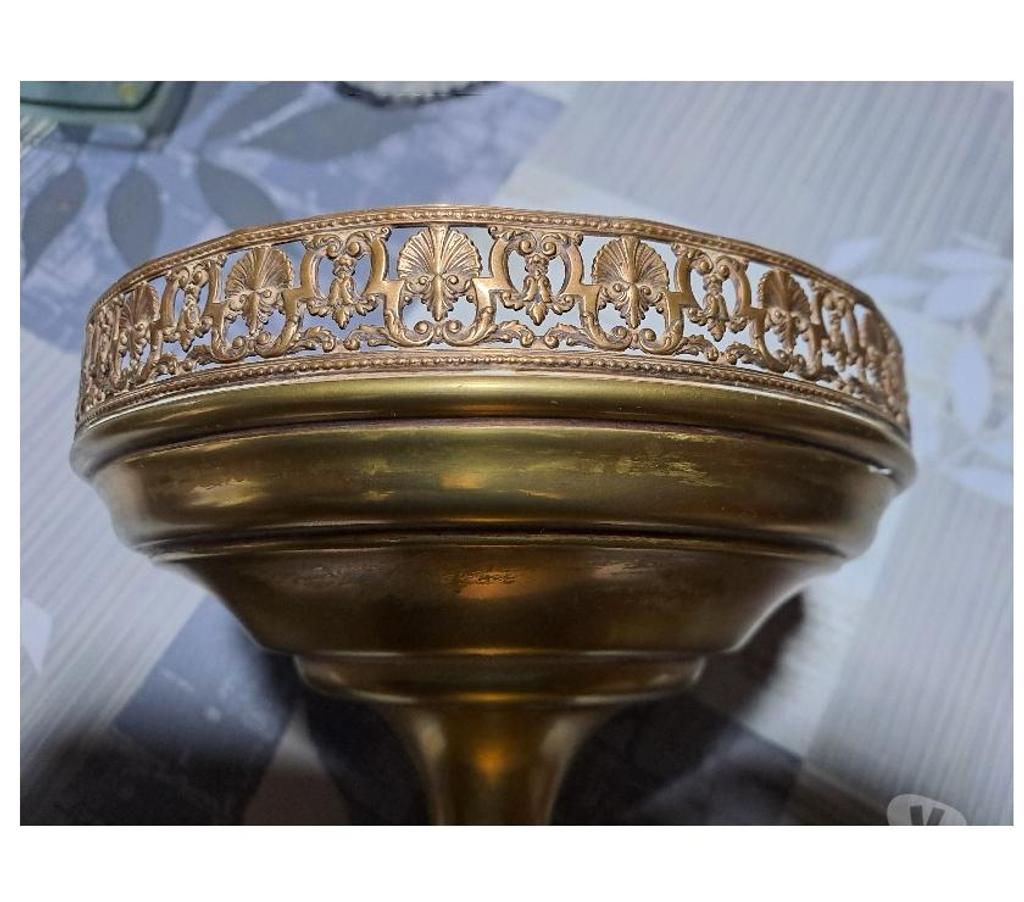 Collection Seine-et-Marne Montceaux les Provins - 77151 - Photos Vivastreet ancienne coupe laiton