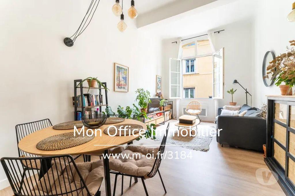 Appartements à vendre Bouches-du-Rhône Aix en Provence - Photos Vivastreet (4206-EBE.) Référence : 4206-EBE. - Appartement 2 pièces à...