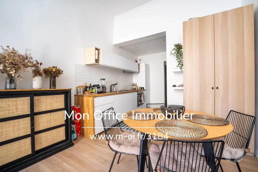 Appartements à vendre Bouches-du-Rhône Aix en Provence - Photos Vivastreet (4206-EBE.) Référence : 4206-EBE. - Appartement 2 pièces à...