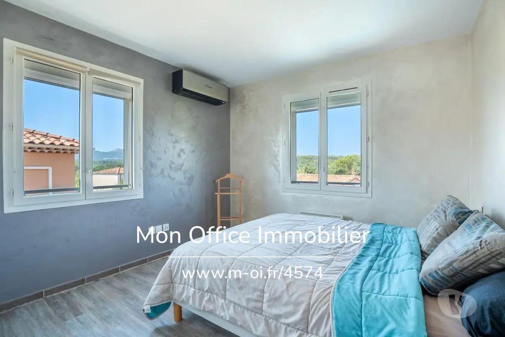 Vente Maison Bouches-du-Rhône Fuveau - 13710 - Photos Vivastreet (4574-MGU) Référence : 4574-MGU - Maison 4 pièces avec piscine