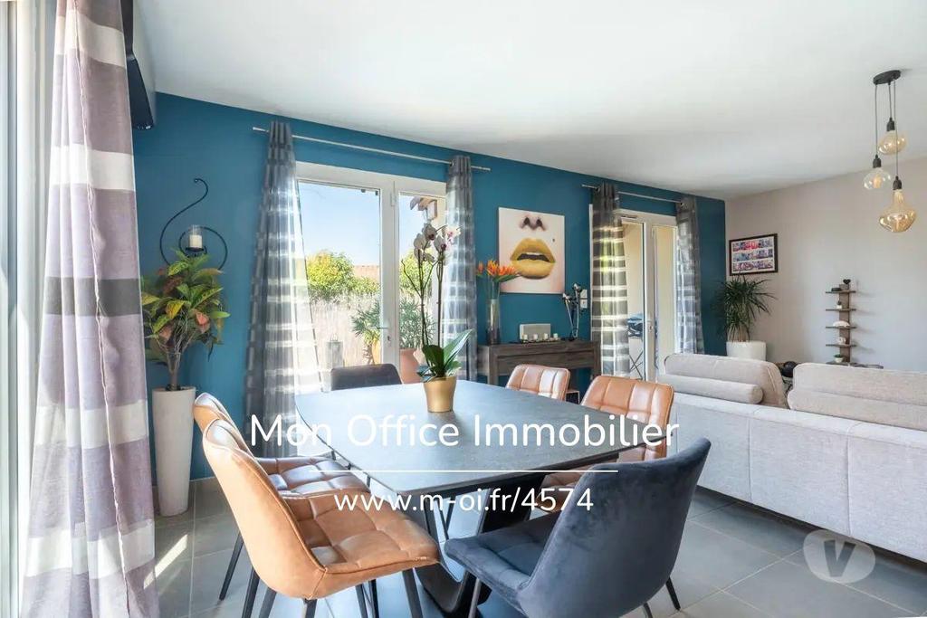 Vente Maison Bouches-du-Rhône Fuveau - 13710 - Photos Vivastreet (4574-MGU) Référence : 4574-MGU - Maison 4 pièces avec piscine