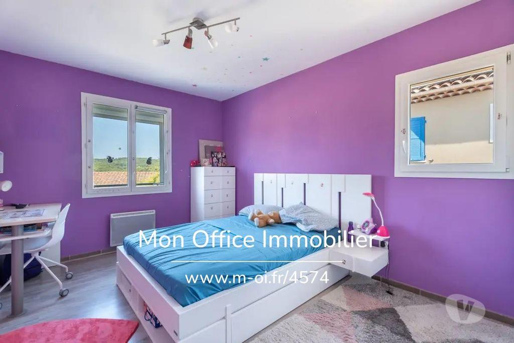 Vente Maison Bouches-du-Rhône Fuveau - 13710 - Photos Vivastreet (4574-MGU) Référence : 4574-MGU - Maison 4 pièces avec piscine