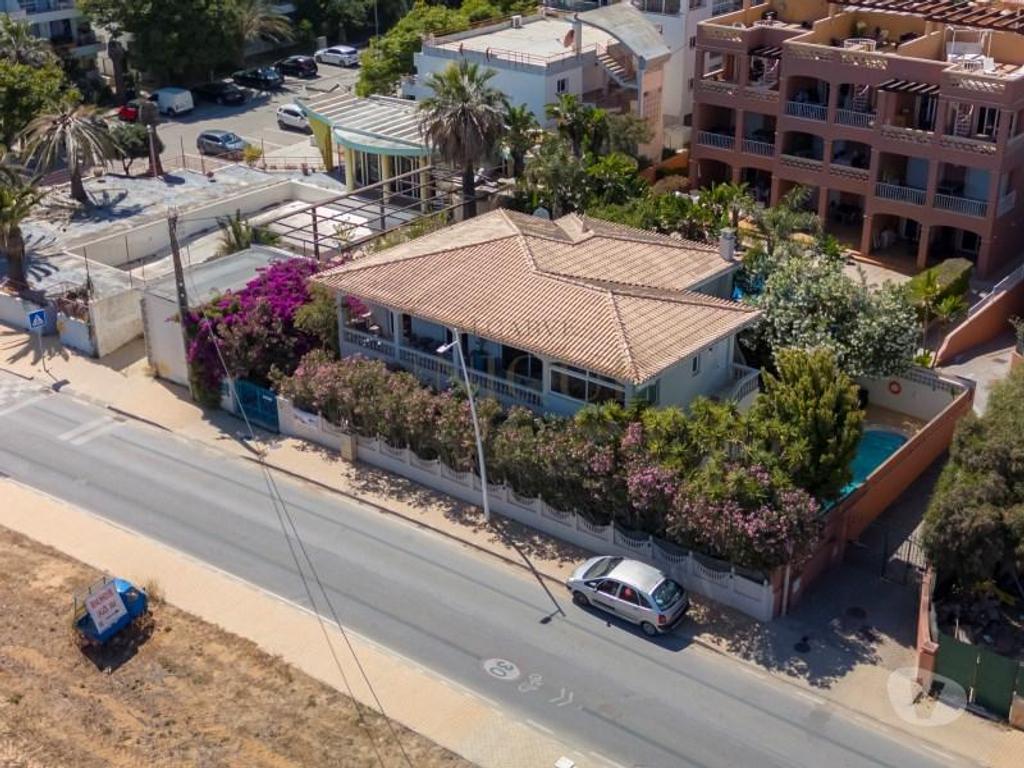 Vente Maison Portugal - Photos Vivastreet Villa en bord de mer à Meia Praia, Lagos, avec piscine et vue...