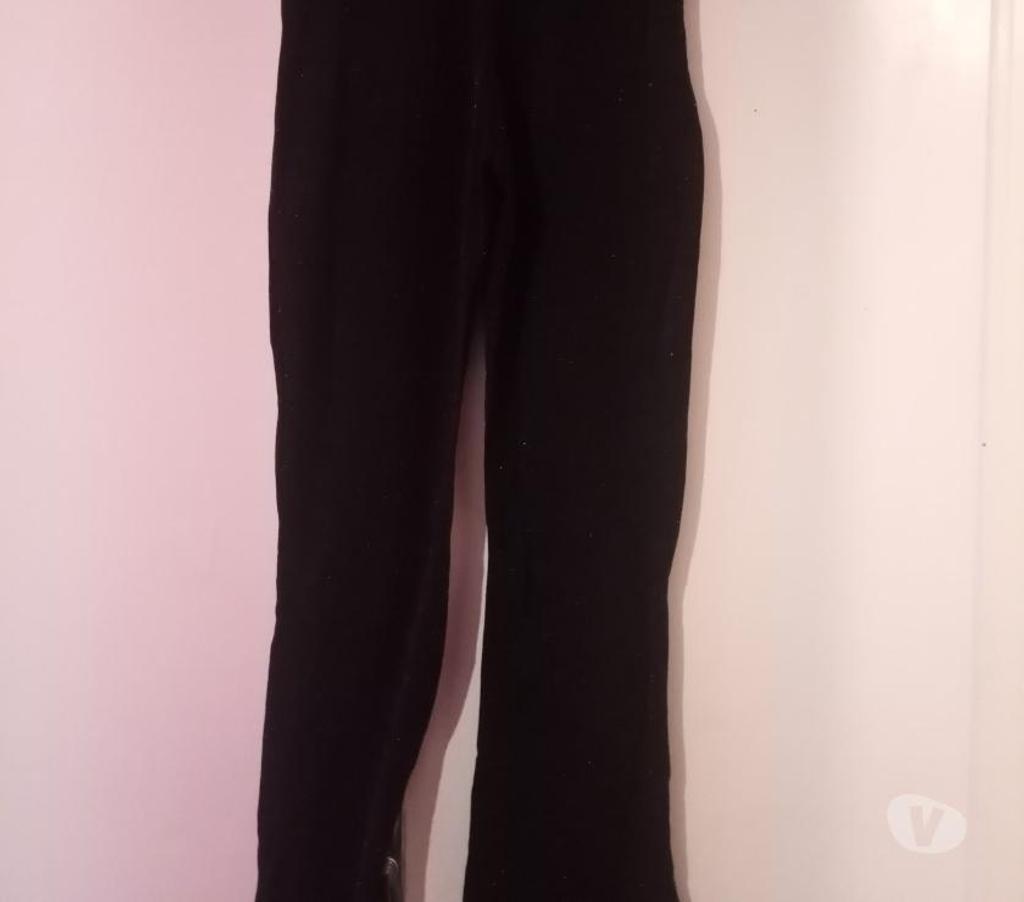 Vêtements occasion Nord Lille - Photos Vivastreet Vends pantalon femme taille unique