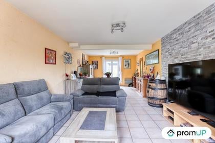 Vente Maison Thilouze Indre-et-Loire - Photos Vivastreet (V6905) Maison individuelle de 130 m2 à THILOUZE