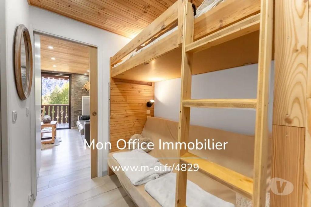 Appartements à vendre Hautes-Alpes Les Orres - 05200 - Photos Vivastreet (4829-EBO) Référence : 4829-EBO - Appartement 24 m2 rénové...