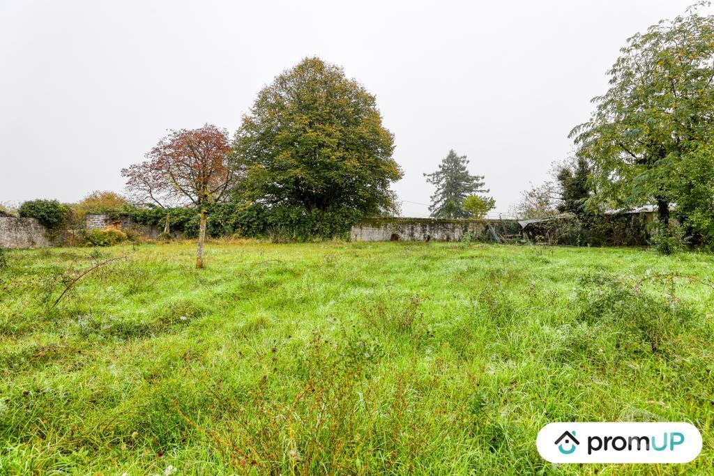 Terrain à vendre Indre-et-Loire Chinon - 37500 - Photos Vivastreet (V6896) Terrain constructible de 1510 m2 avec dépendance à CHINON