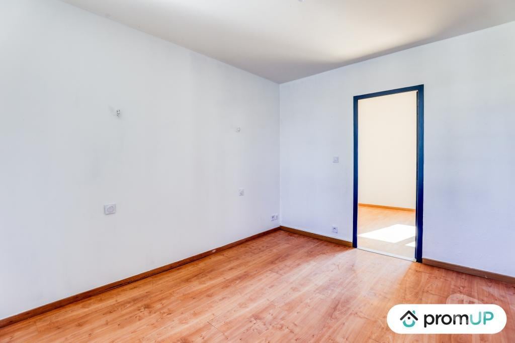 Vente Maison Nièvre St Leger des Vignes - 58300 - Photos Vivastreet (V6895) Maison individuelle de 133 m2 à SAINT-LÉGER-DES-VIGNES
