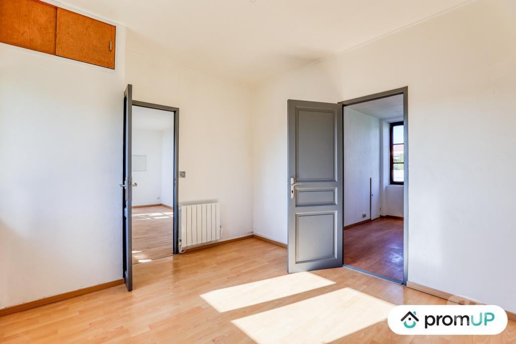 Vente Maison Nièvre St Leger des Vignes - 58300 - Photos Vivastreet (V6895) Maison individuelle de 133 m2 à SAINT-LÉGER-DES-VIGNES