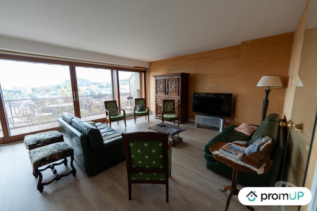 Appartements à vendre Puy-de-Dôme Royat - 63130 - Photos Vivastreet (V6921) Appartement de 146 m2 à ROYAT