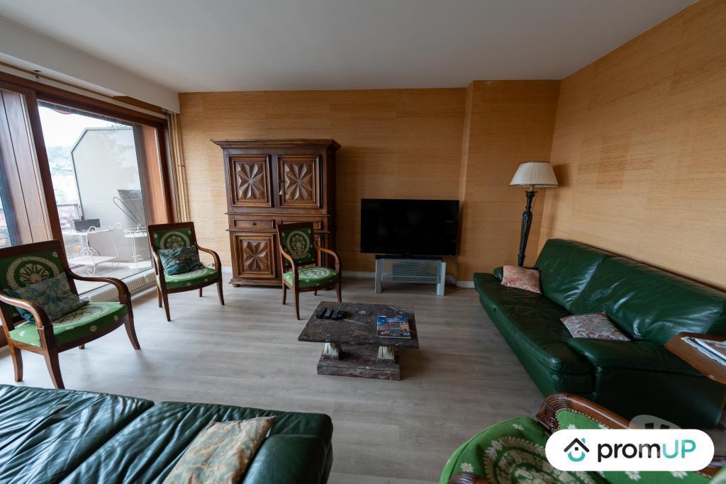 Appartements à vendre Puy-de-Dôme Royat - 63130 - Photos Vivastreet (V6921) Appartement de 146 m2 à ROYAT