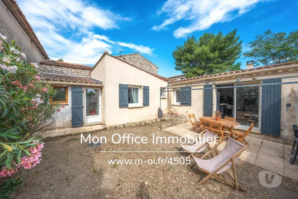 Vente Maison Vaucluse Caumont sur Durance - 84510 - Photos Vivastreet (4505-AUS.) Référence : 4505-AUS. - Maison de plain pied avec...