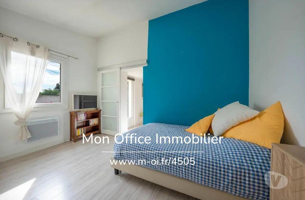 Vente Maison Vaucluse Caumont sur Durance - 84510 - Photos Vivastreet (4505-AUS.) Référence : 4505-AUS. - Maison de plain pied avec...