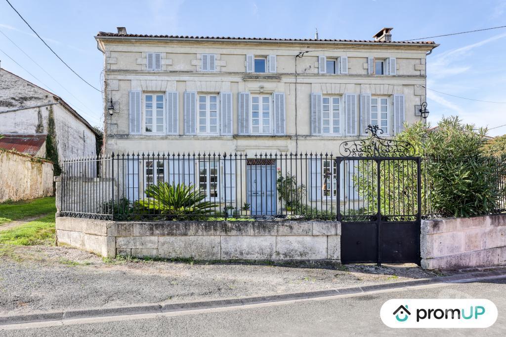 Vente Maison Charente-Maritime Massac - 17490 - Photos Vivastreet (V6914) Maison individuelle de 232 m2 à MASSAC