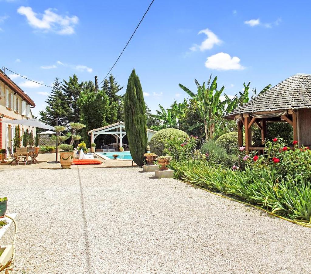 Vente Maison Haute-Garonne Toulouse - Photos Vivastreet Propriété plein sud grande maison avec piscine + gîtes
