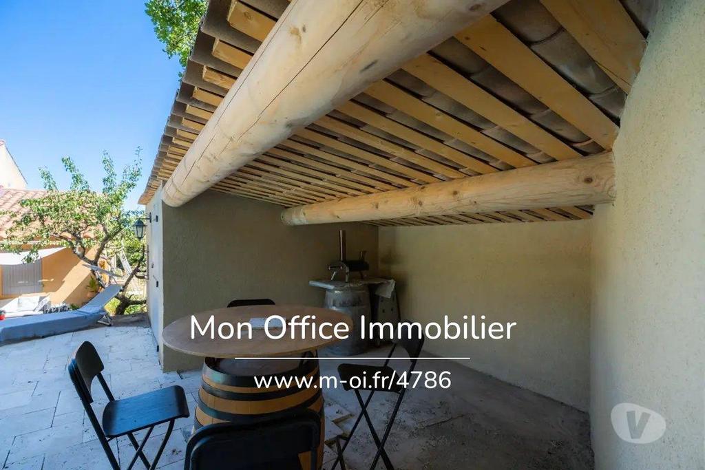 Vente Maison Bouches-du-Rhône Rognes - 13840 - Photos Vivastreet (4844-SKA) Référence : 4844-SKA - Maison 5 pièces à Rognes...