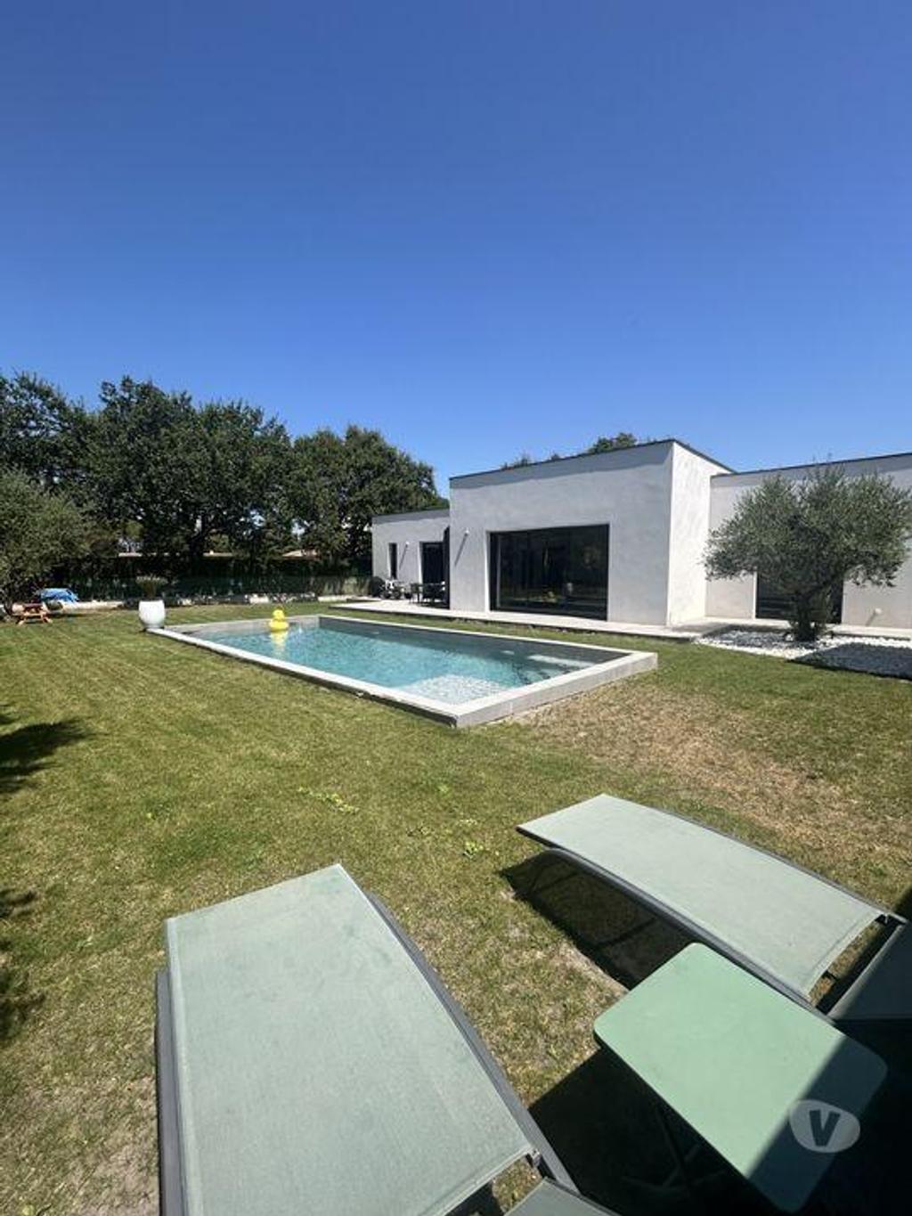 Vente Maison Gard Villeneuve les Avignon - 30400 - Photos Vivastreet Villeneuve les Avignon, Magnifique villa contemporaine 151m2