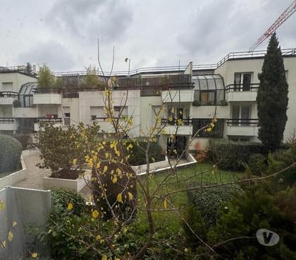 Appartements à vendre Suresnes Hauts-de-Seine - Photos Vivastreet Studio à vendre