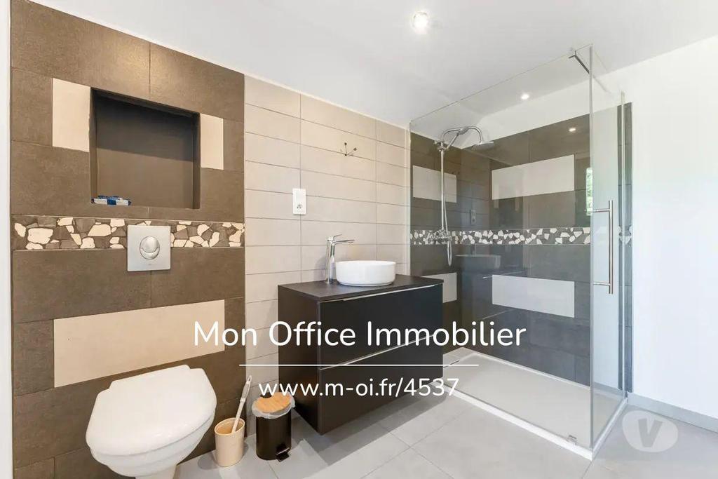 Vente Maison Hautes-Alpes Crots - 05200 - Photos Vivastreet (4537-MTE.) Référence : 4537-MTE. - Maison 124 m2 - Calme et...
