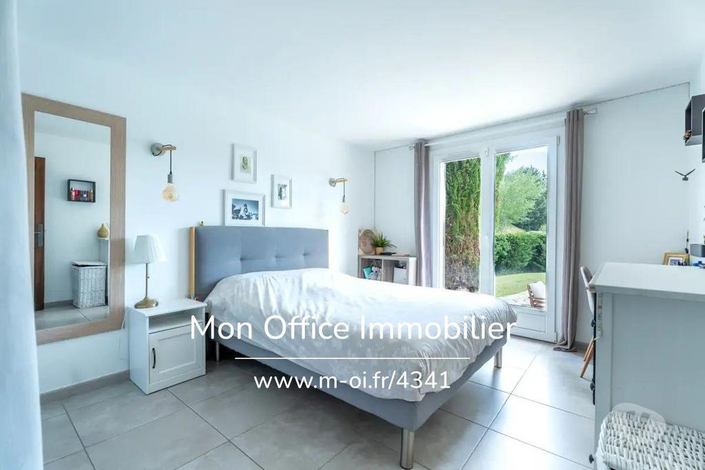Vente Maison Bouches-du-Rhône Aix en Provence - Photos Vivastreet (4684-BGA) Référence : 4684-BGA - Maison 7 pièce(s) à...