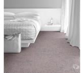Dalles de moquette rose clair avec un joli motif €6,-