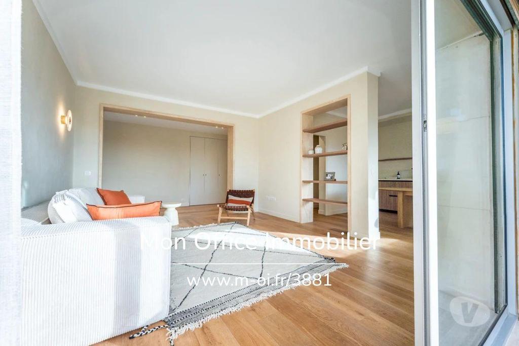 Appartements à vendre Bouches-du-Rhône Aix en Provence - Photos Vivastreet (3881-NFI) Référence : 3881-NFI - Appartement 3 pièces luxe +...