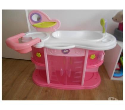 Jeux - Jouets Courcy Marne - Photos Vivastreet baignoire poupée + siège et armoire bon état